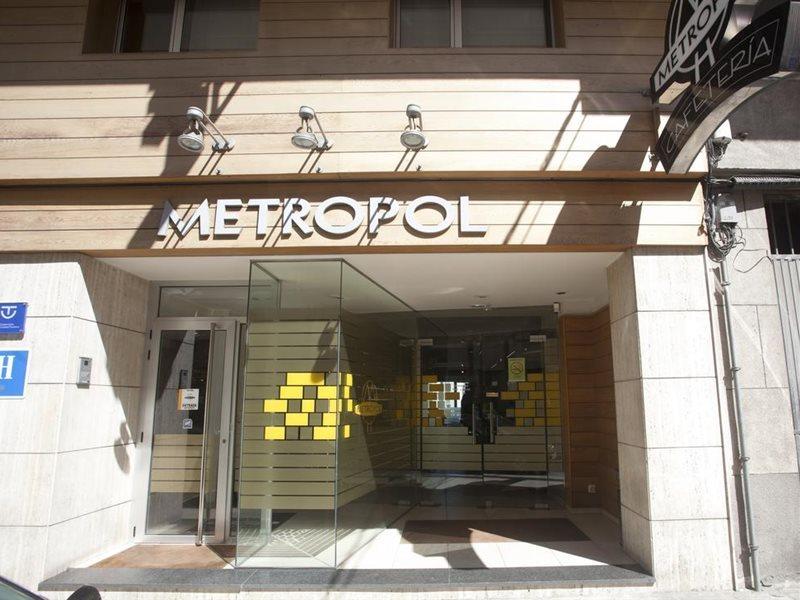 Hotel Metropol By Carris Lugo Buitenkant foto